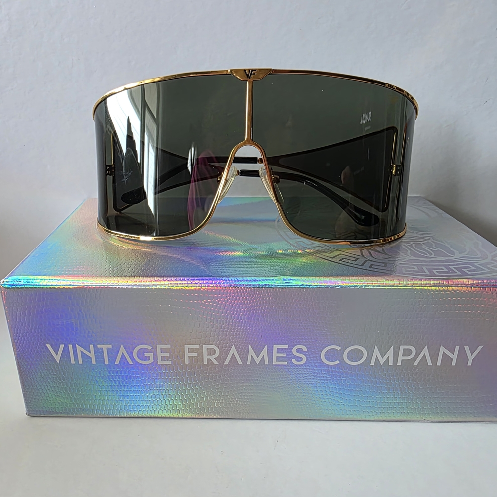 Vintage Frames Co Oversized Shield Sunglasses VF Logo Sample New - Picture 2 of 5